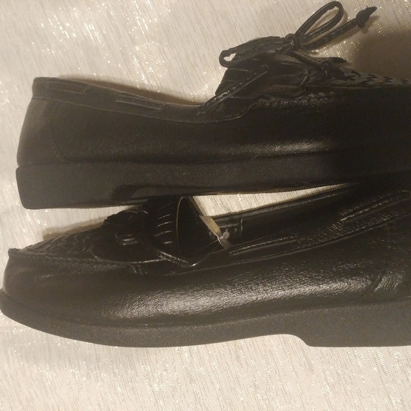 basic edition shoes stores